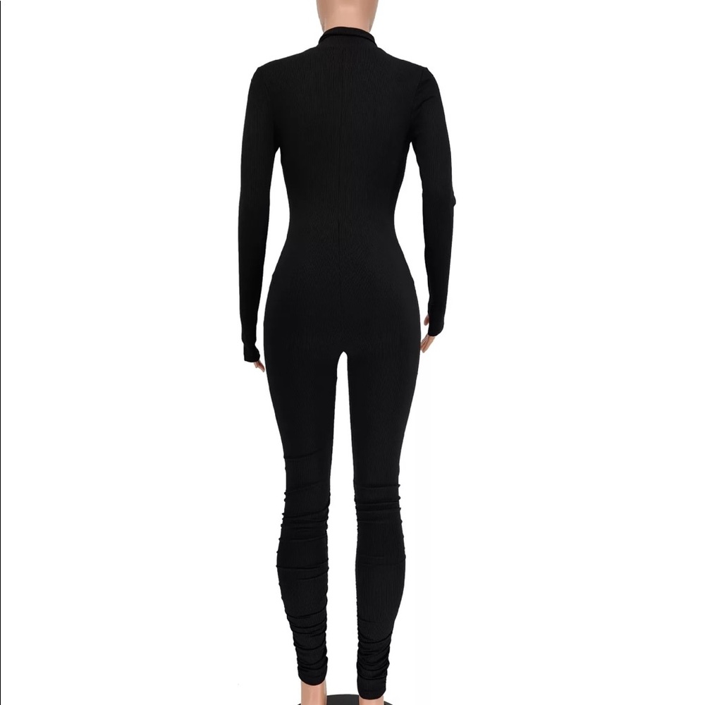 LARGE ⚡️BRAND NEW/ Ribbed slim-fit body-con jumpsuit - Picture 4 of 9